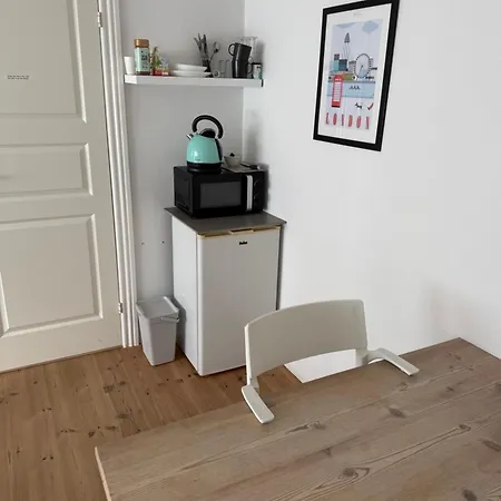 Sea Med Eget Bad Og Toilet, 200 M Til Hirtshals